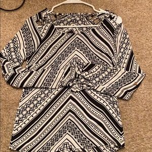 Black & white blouse